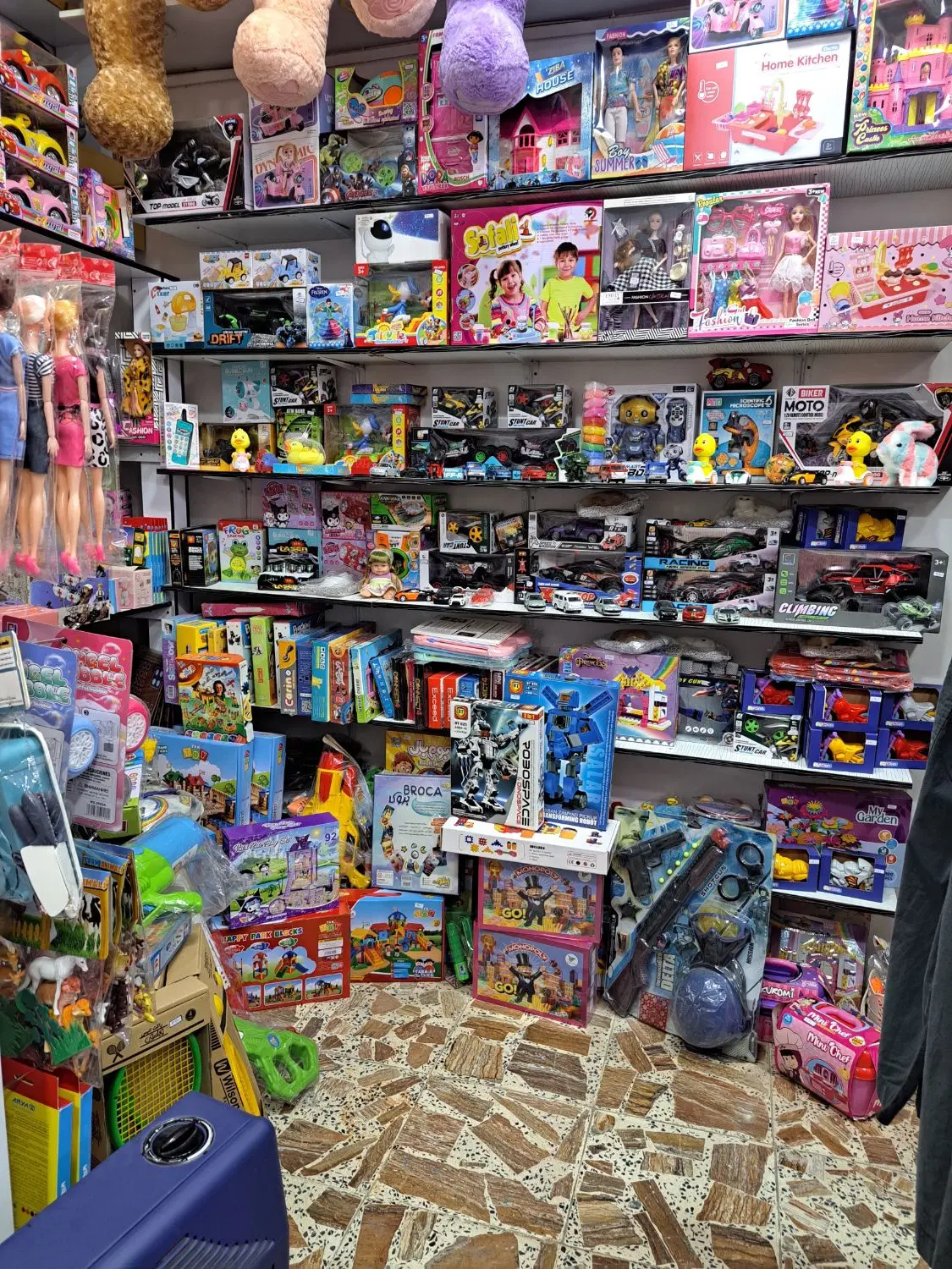 واگذاری فروشگاه با جنس