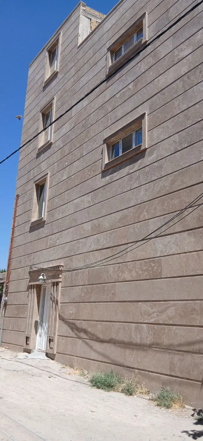 آپارتمان ۲بر ۹۸متری  سنددار