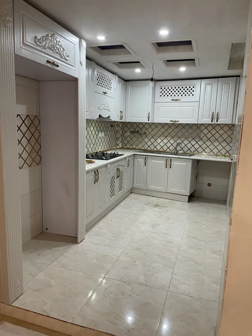 کلنگی۱۴۰ متری بر ۷