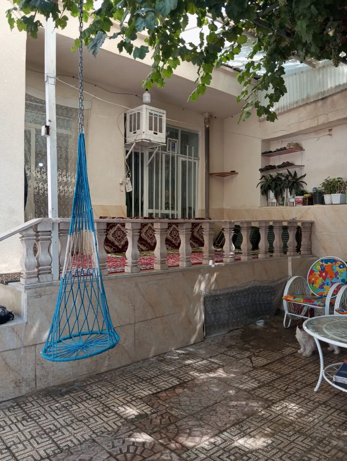 منزل مسکونی دو طبقه موقعیت دار