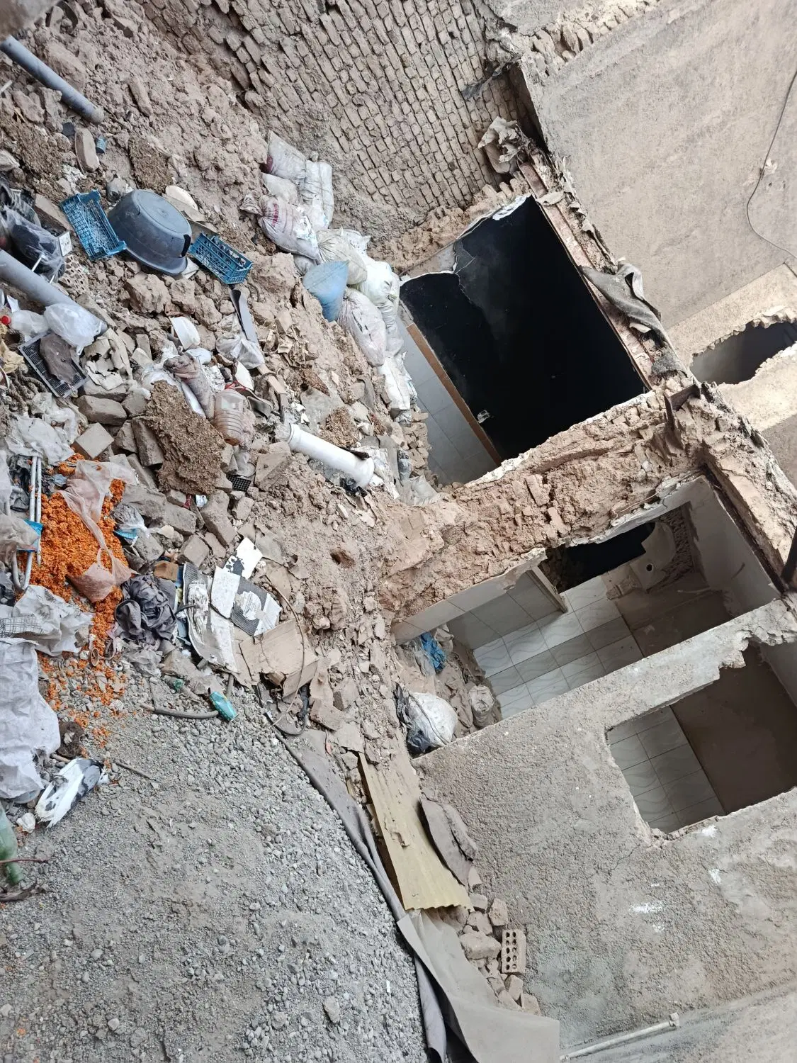 چهار دیواری