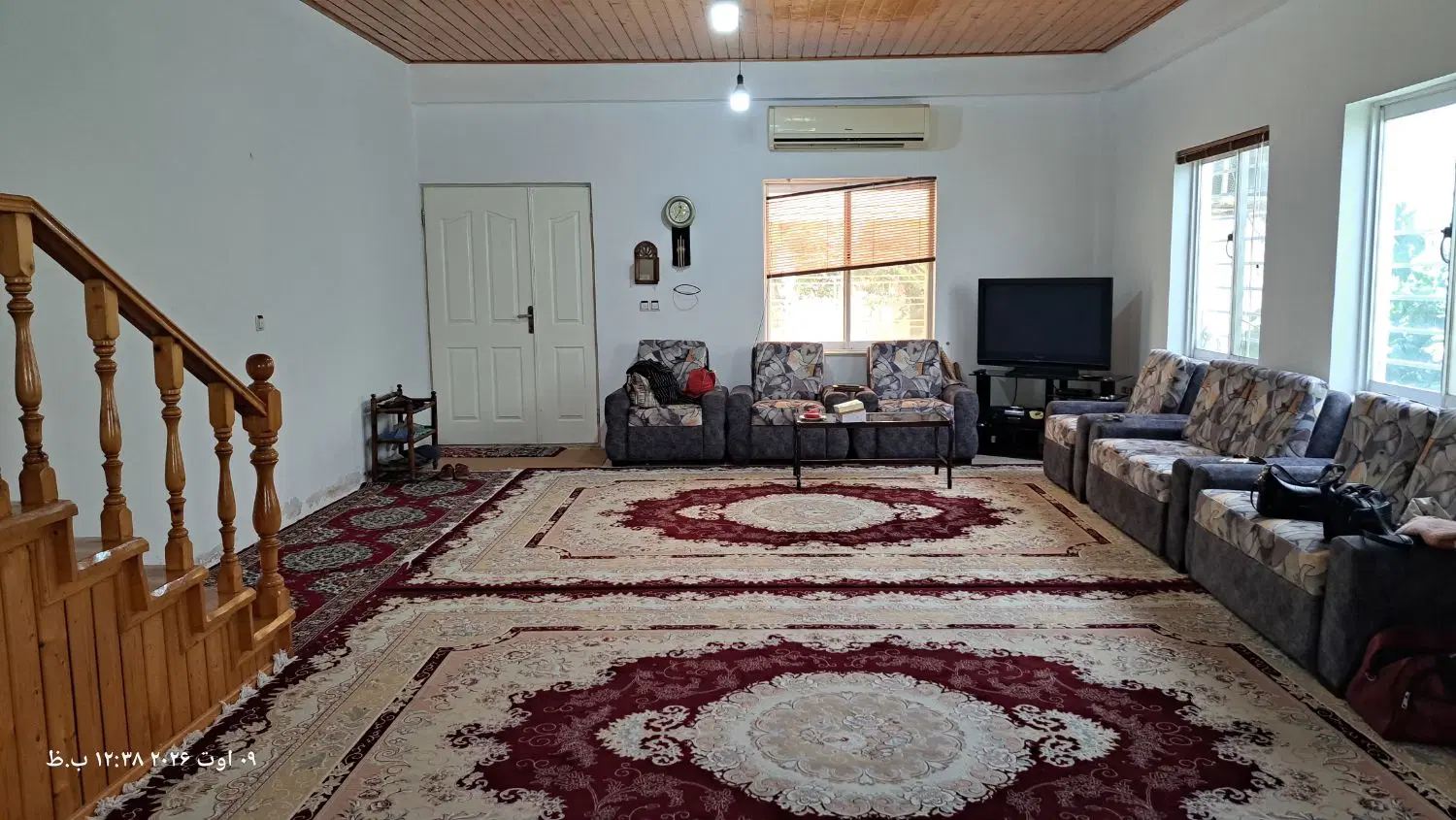 ویلاباغ ۳۸۰ متر زمین۱۴۰متربنا با جواز و پایان کار