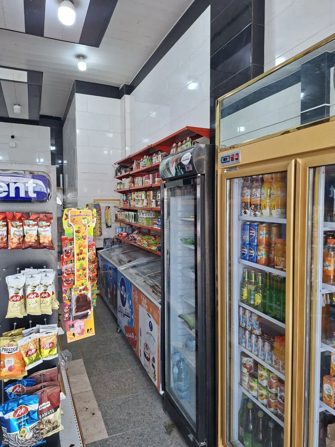 واگذاری سوپر مارکت خیابان حافظ