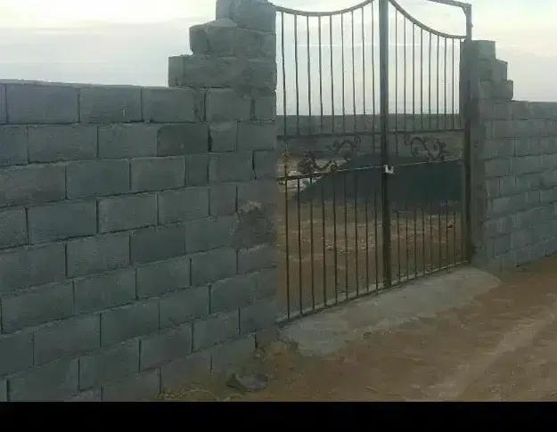 زمین باغی ۴دیواری شده