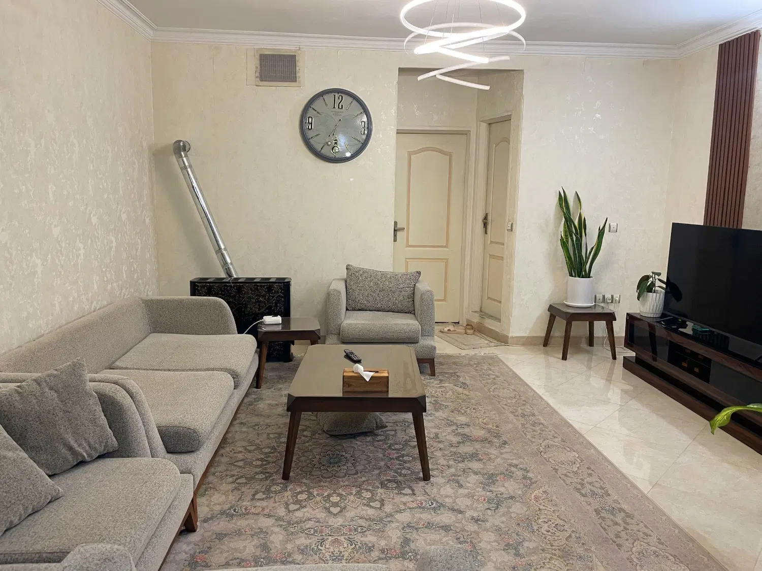 فروش اپارتمان شهرک ابریشم کوچه گلستان
