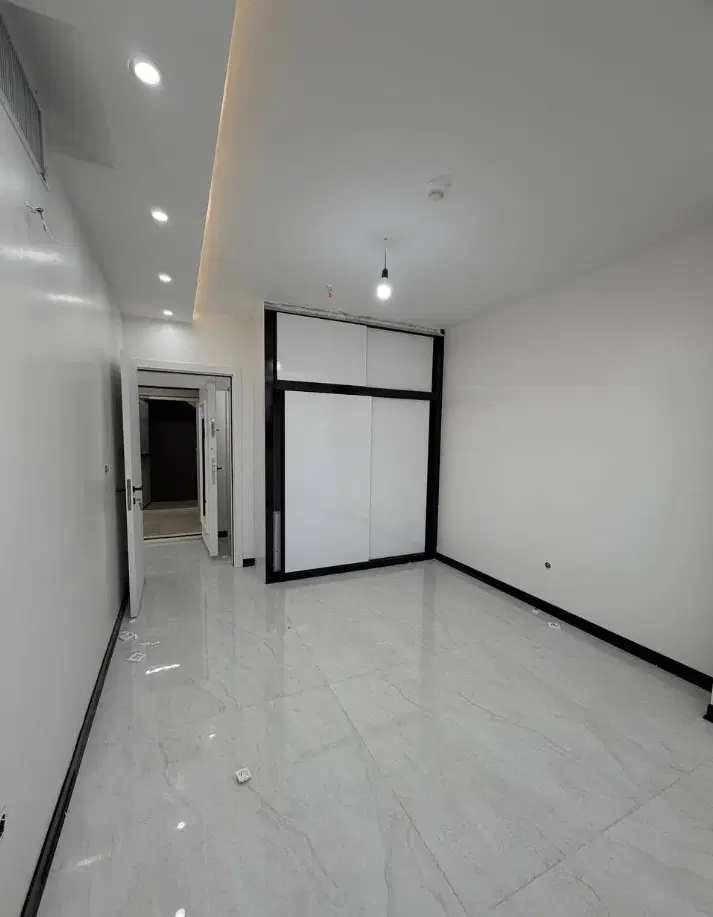 آپارتمان 95 متری صفر تاپ لوکیشن