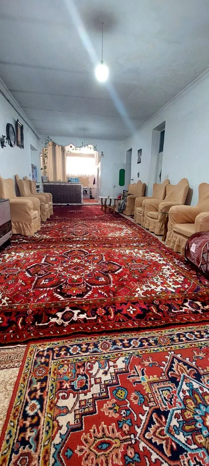 خانه ۱۸۵_۵ متری حیدرآباد ،پاسداران ، میلادشهر