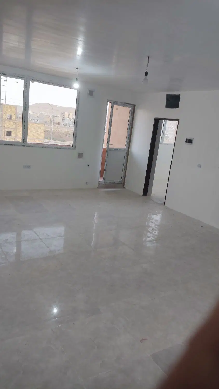 آپارتمان ۲خواب (نوساز آماده تحویل) آسانسوردار