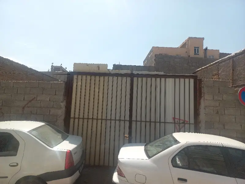 زمین کاربری مسکونی واقع در پشت مجتمع تجاری دیاموند