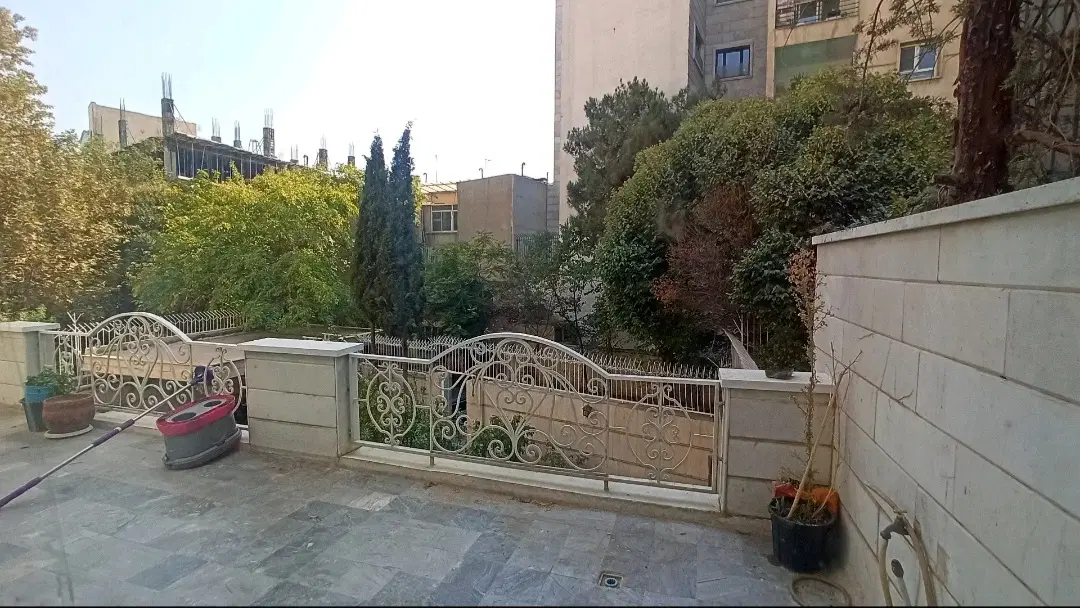 ۵۶۰ متر بر ۱۹ شمالی