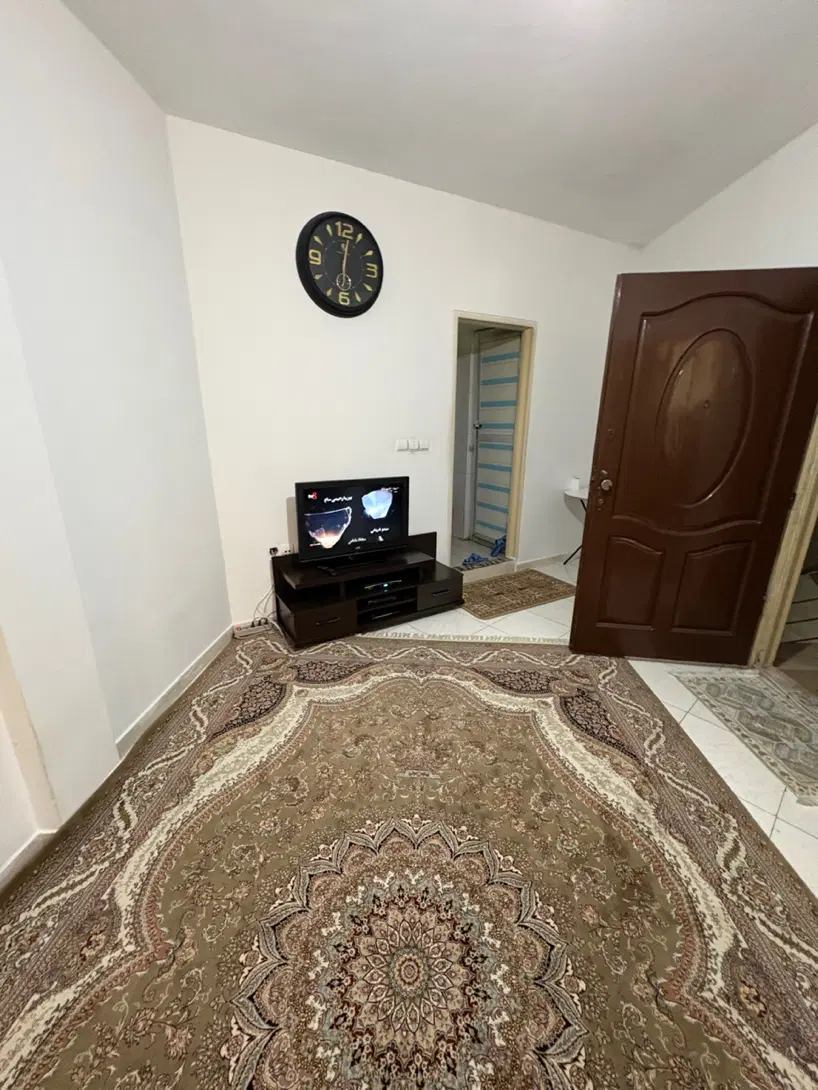 اجاره واحد۴۲متری تک واحدی با پارکینگ،انباری تخلیه