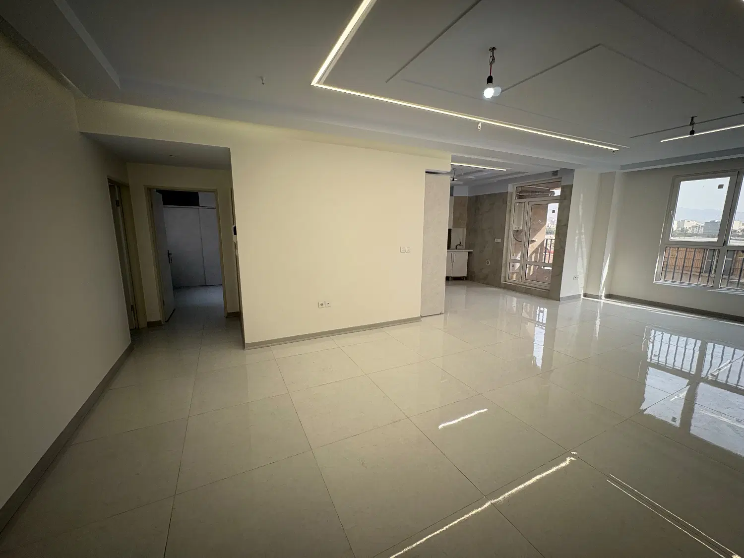 اپارتمان ۱۱۴ متر ۲ خواب نوساز(تهران نو)