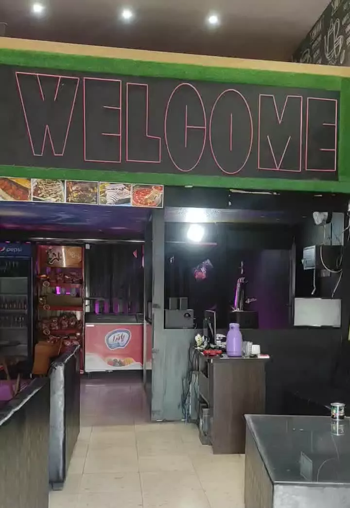 مغازه ۱۴۰