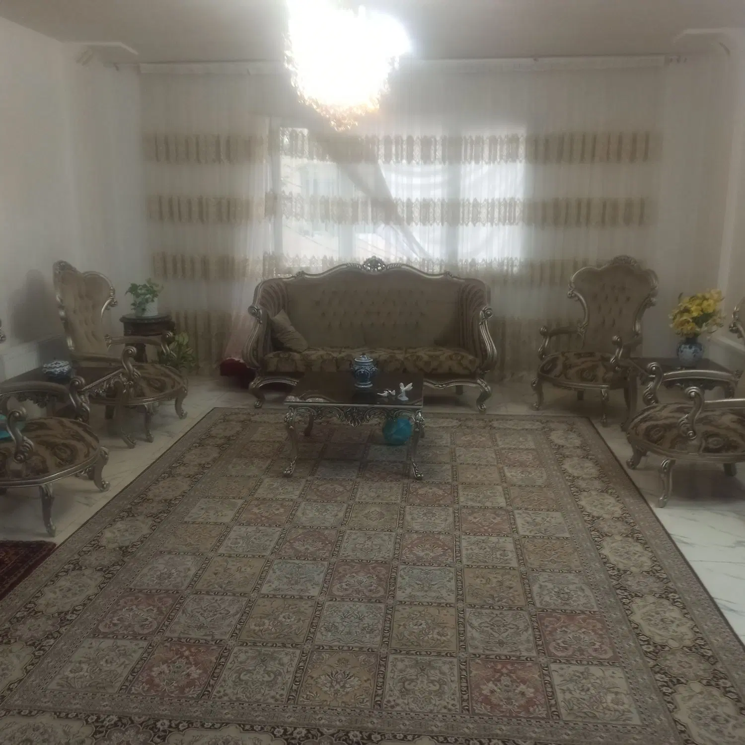 آپارتمان ۱۲۰متری دوخواب با پارکینگ