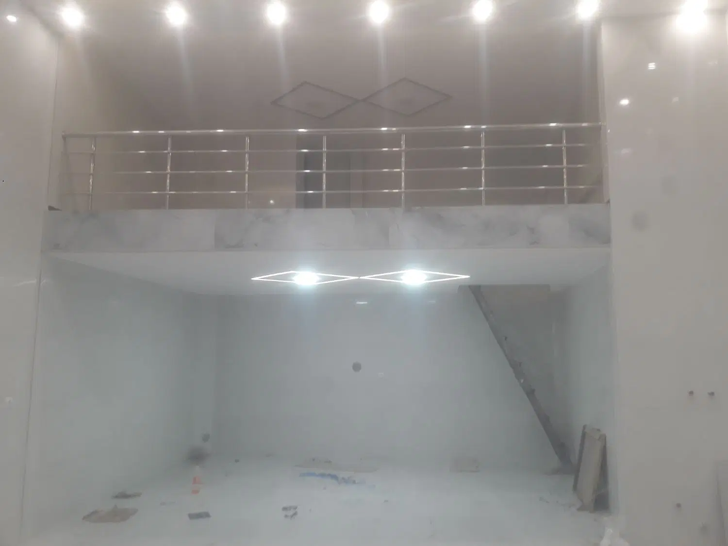 اجاره مغازه ۷۰متری ولیعصر خیابان نور