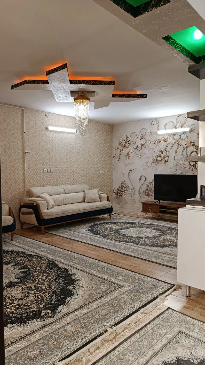منزل دربست حیات دار