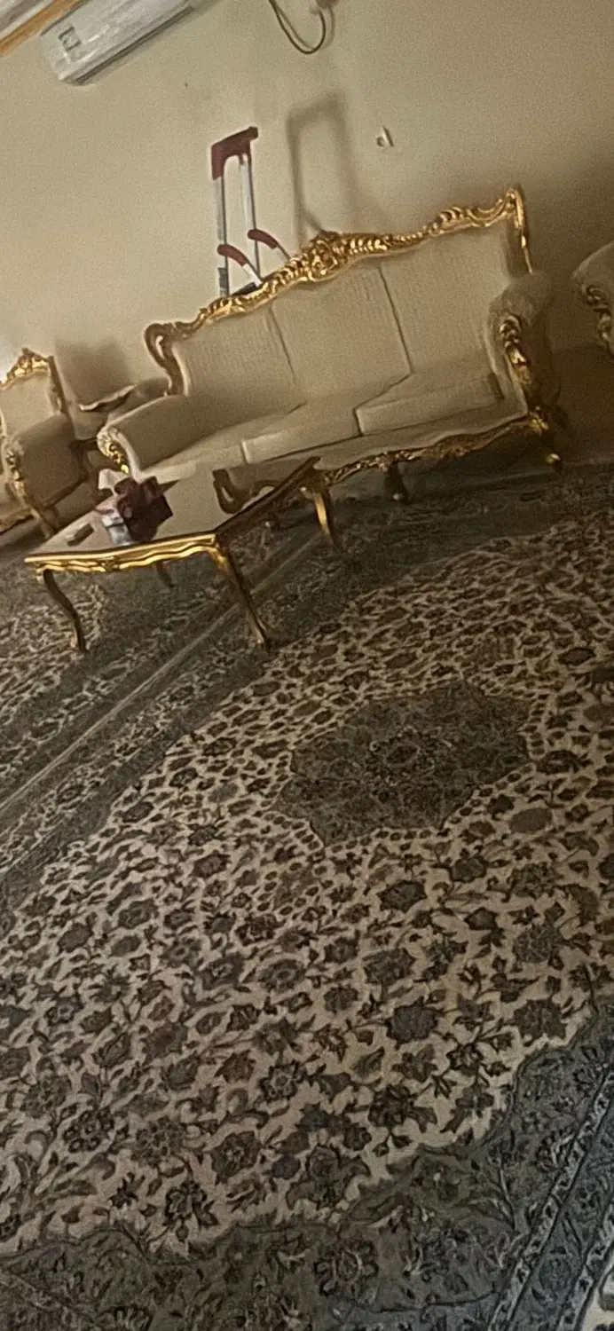 اجاره سالانه واحد یک خوابه بزرگ مرکز شهر گناوه
