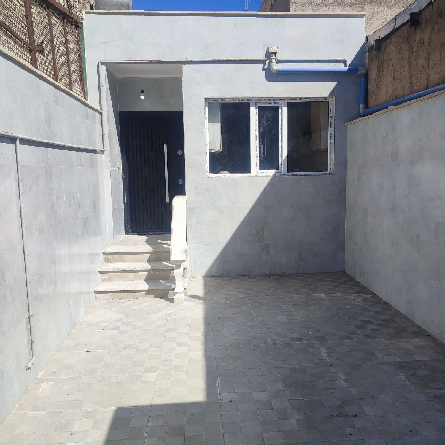 خانه ویلایی مسکونی ۱۰۰ متری