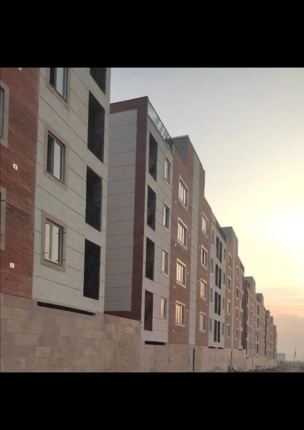 نیک پی سرای ایرانیان