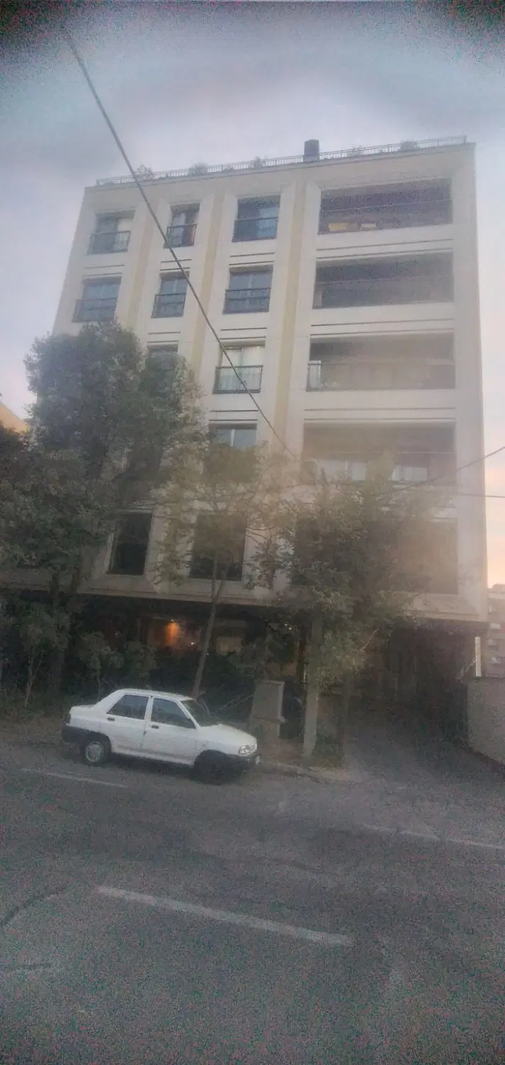 ۲۸۵ متر ۳خواب سه خواب مستر تک واحدی ۳پارکینگ