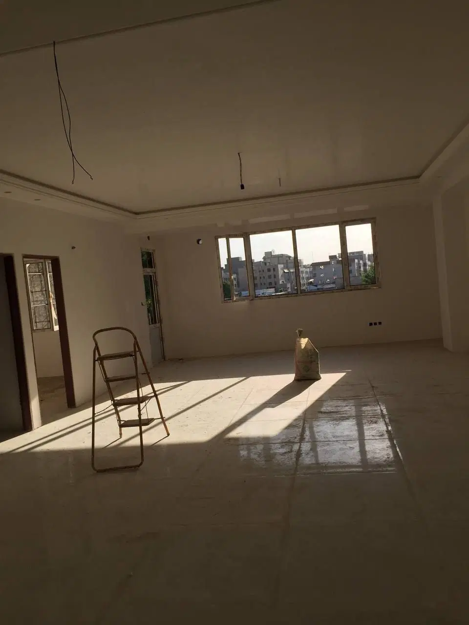 فروش آپارتمان اندیشه