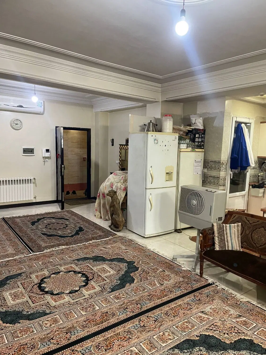 آپارتمان 82 متری حجت‌الله صادقی