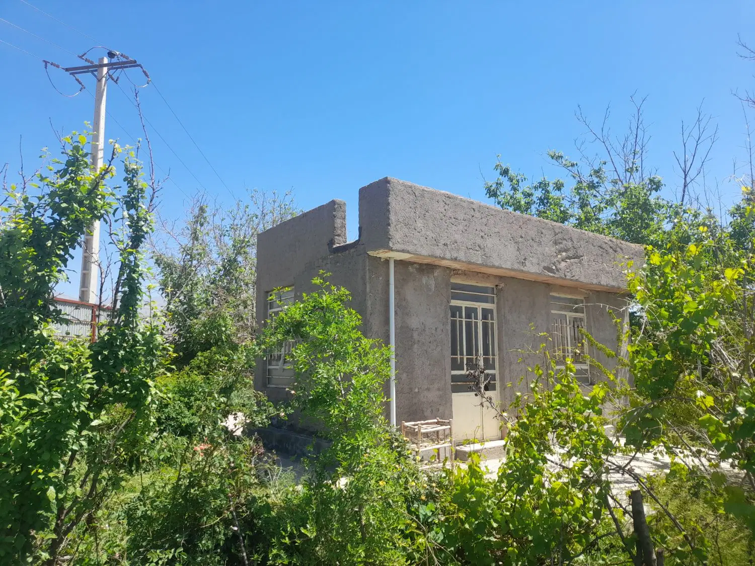 باغ همراه آب ملکی