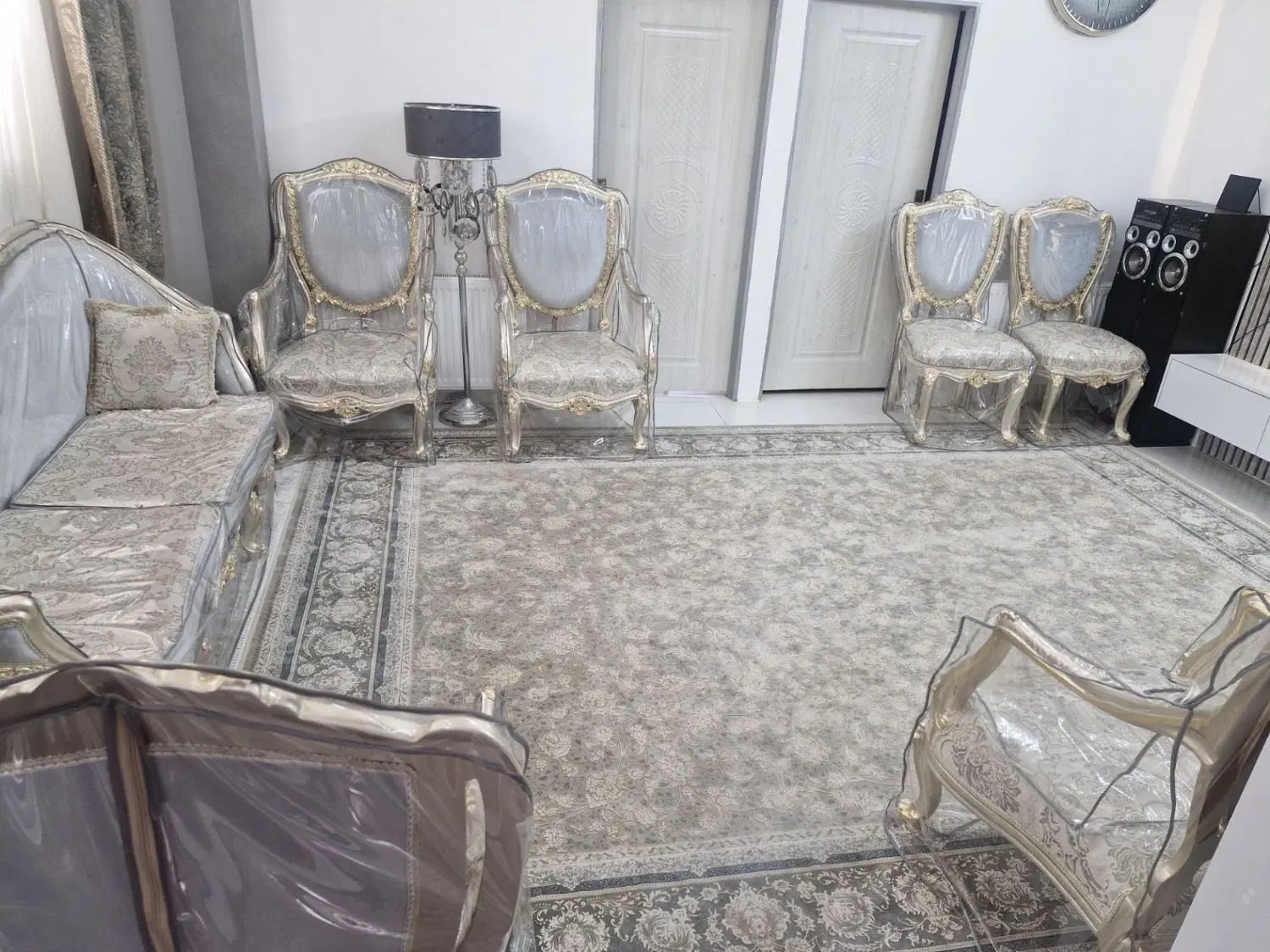 فروش یک واحد آپارتمان
