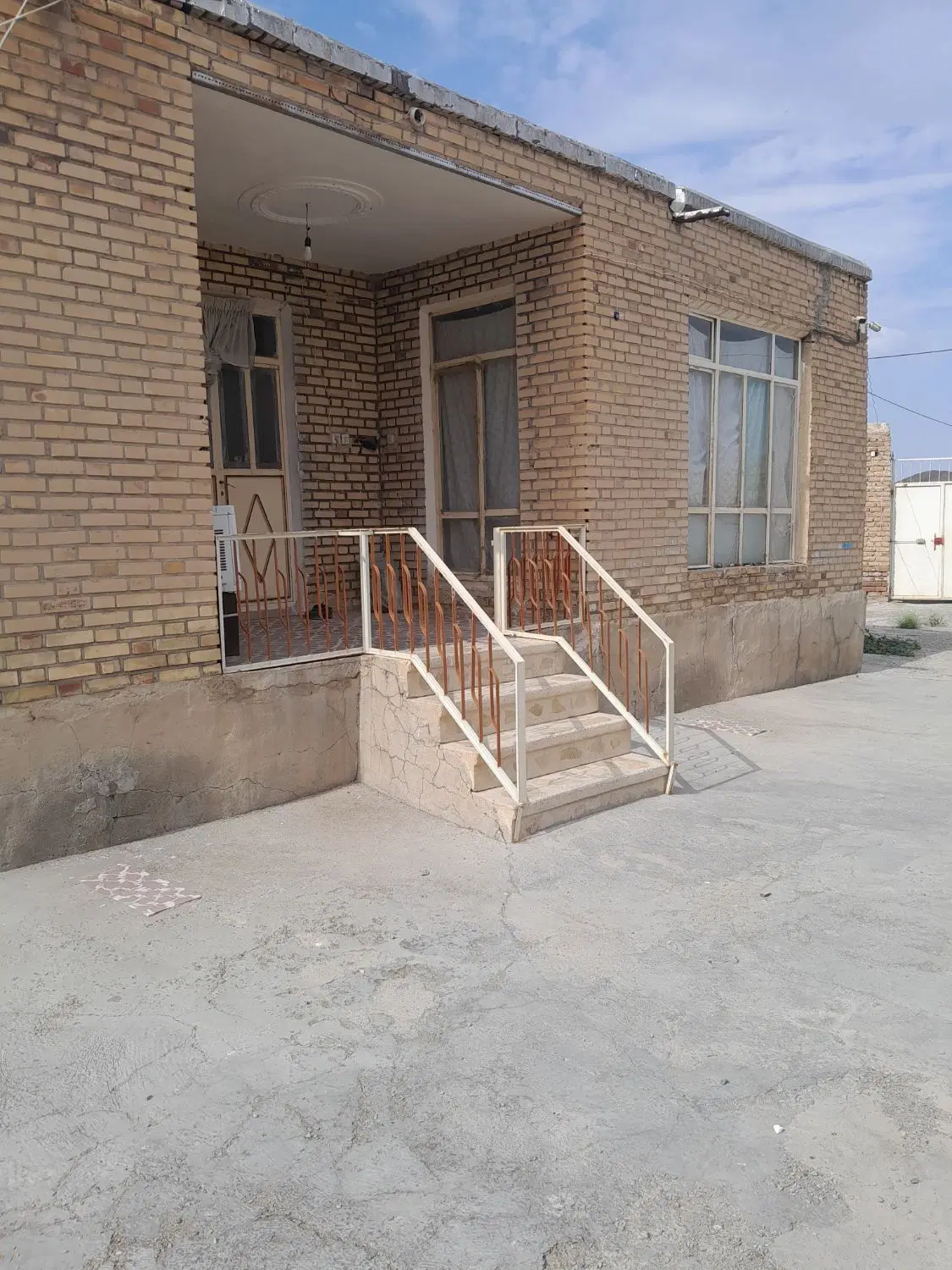 منزل مسکونی روستای میناس.