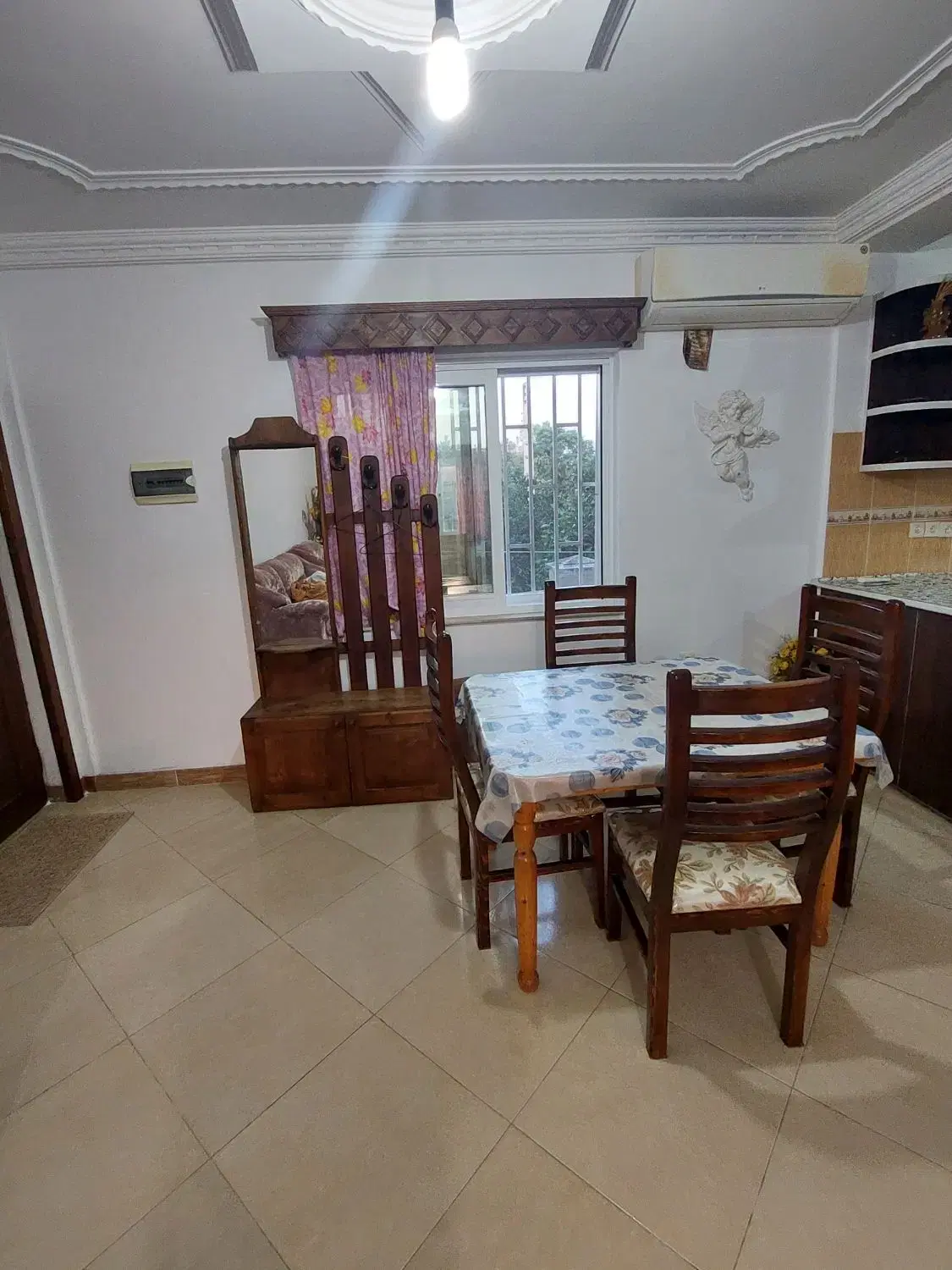 اجاره۲خوابه حیاط دار پای کوه