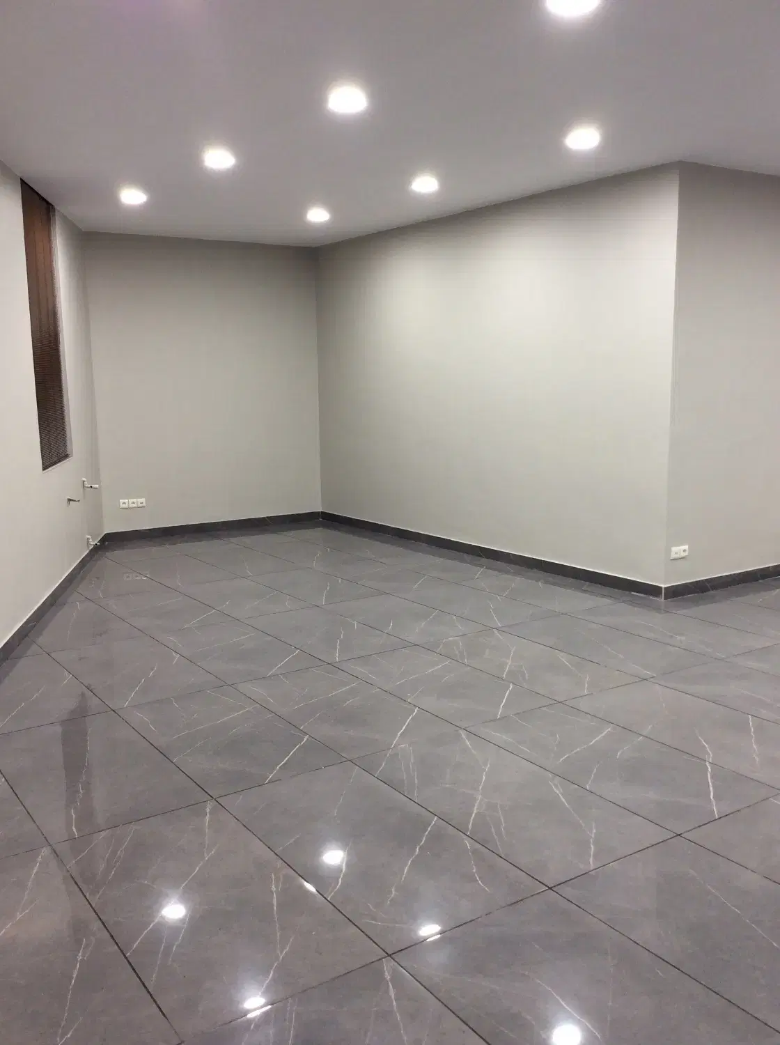 اجاره واحد تجاری خدماتی