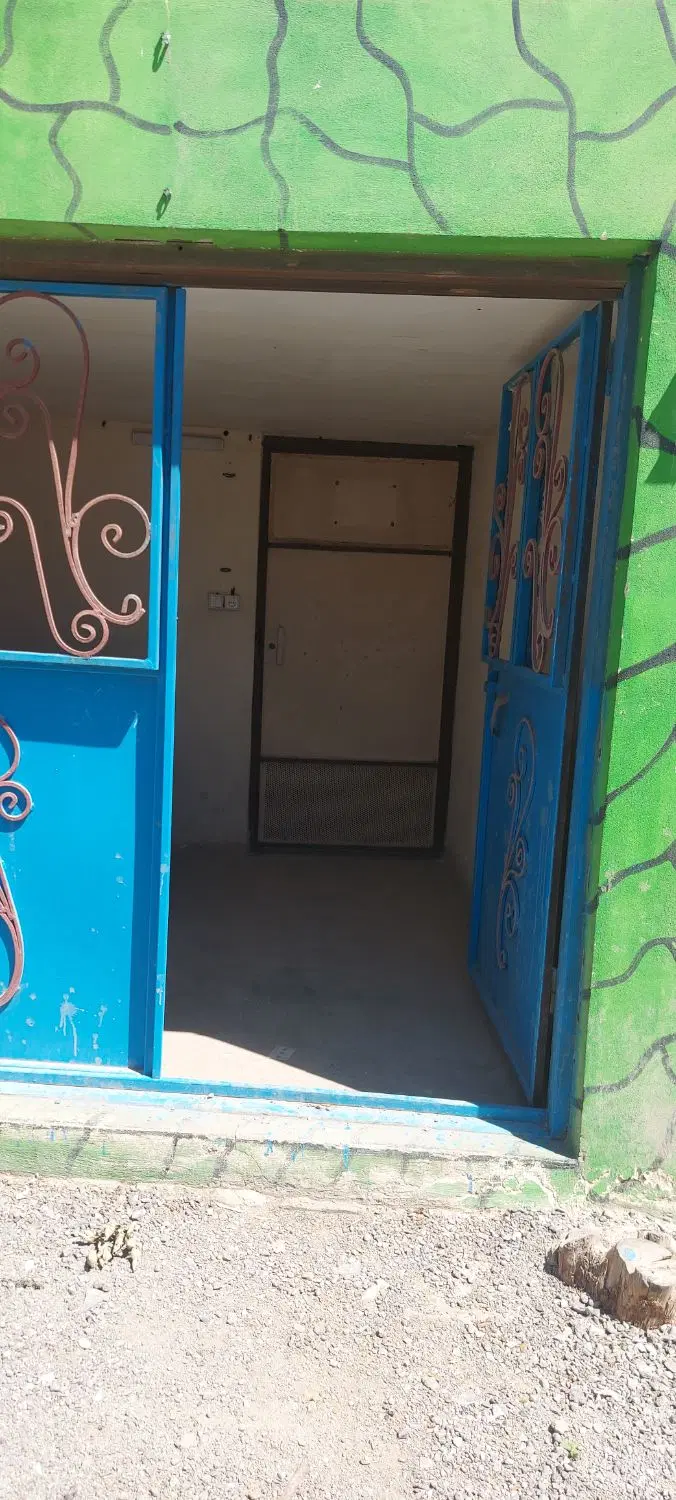 کارگاه صنعتی در چهاردانگه حسین آباد مفرح