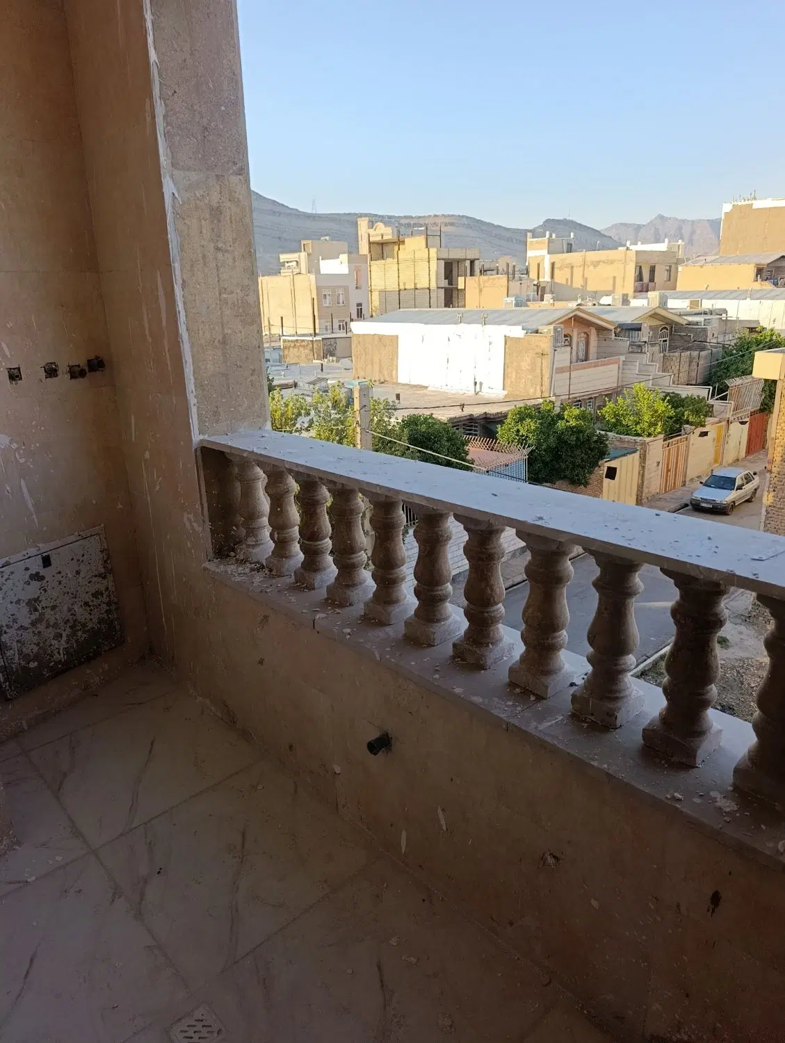 آپارتمان ۸۵ متری خیابان ارم