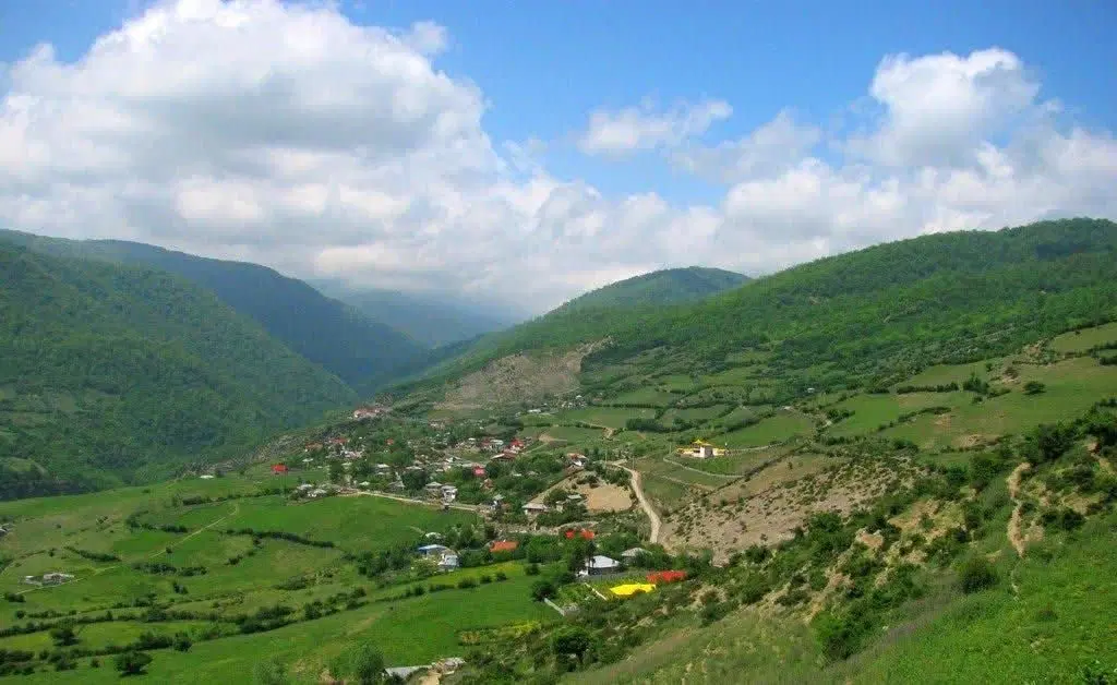 زمین جنگلی موقعیت خوب سوادکوه روستای کلاریجان