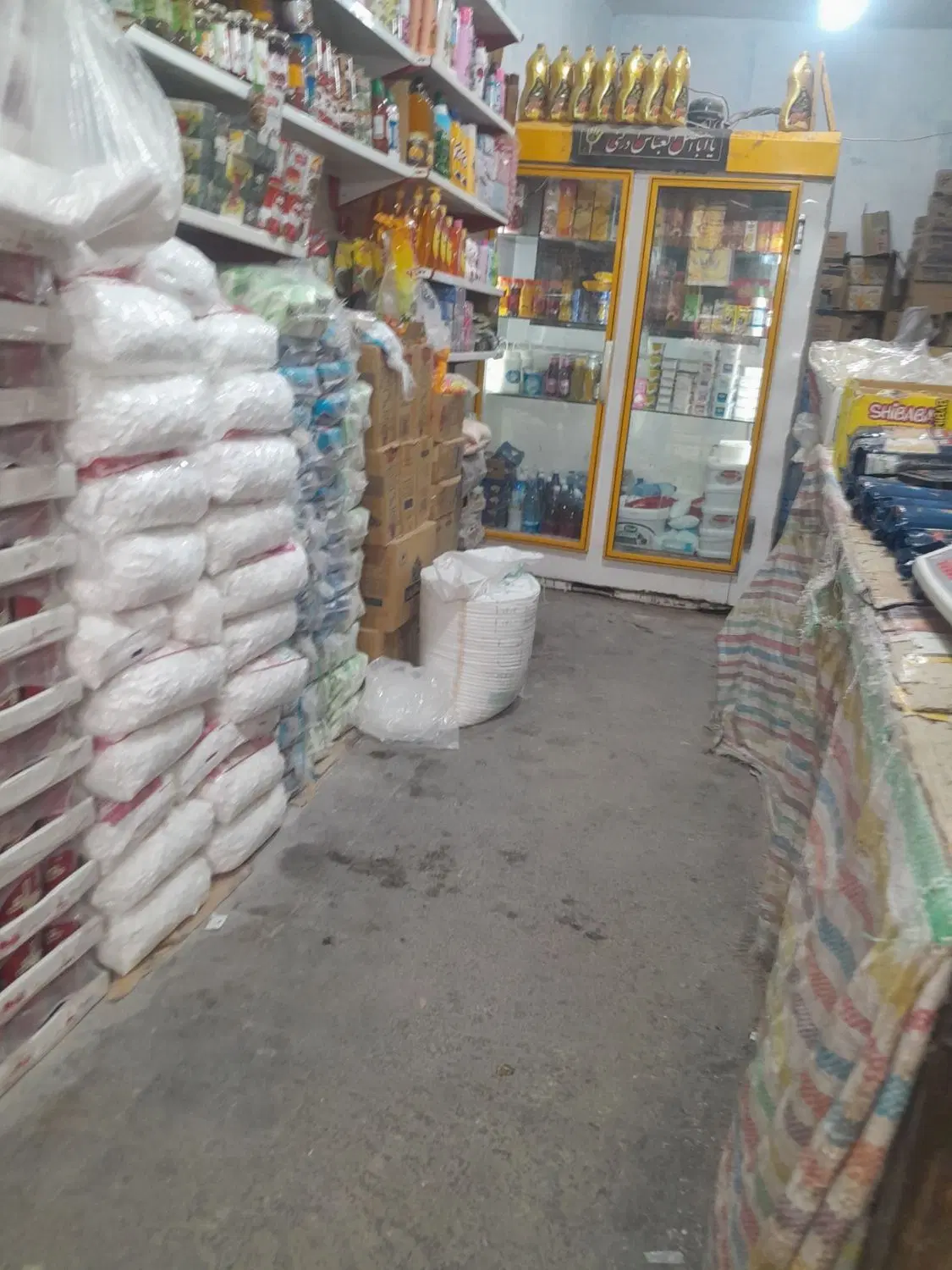 فروش 2 باب مغازه تجاری در بازار زابل