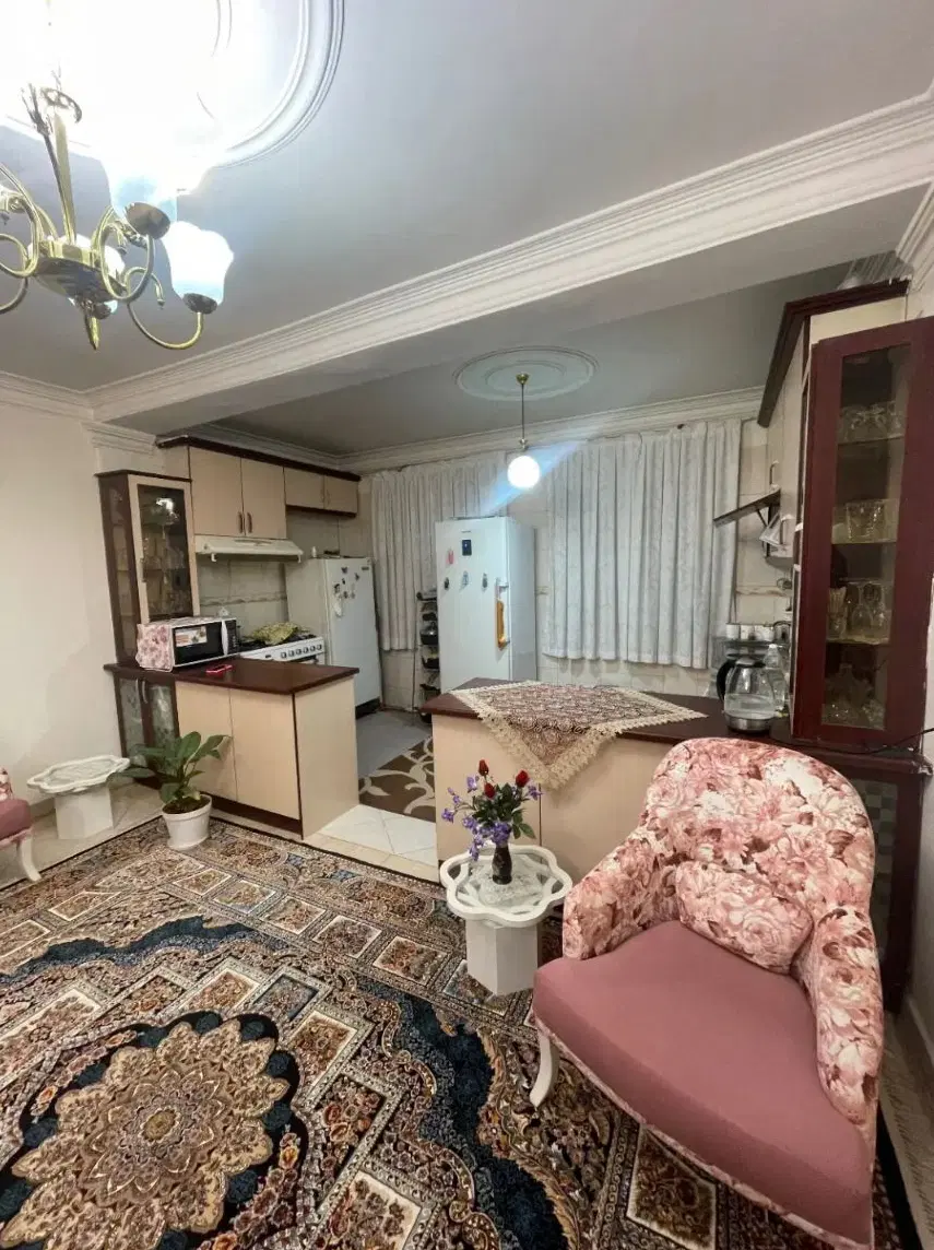 75متر_2خواب تخت‌خور_دوم واقعی_پارکینگ‌غیر_واشقانی
