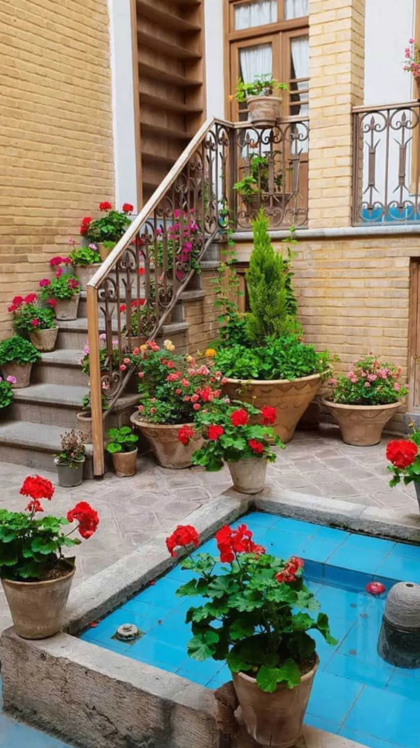۲ خواب ۱۵۰ متری قصردشت