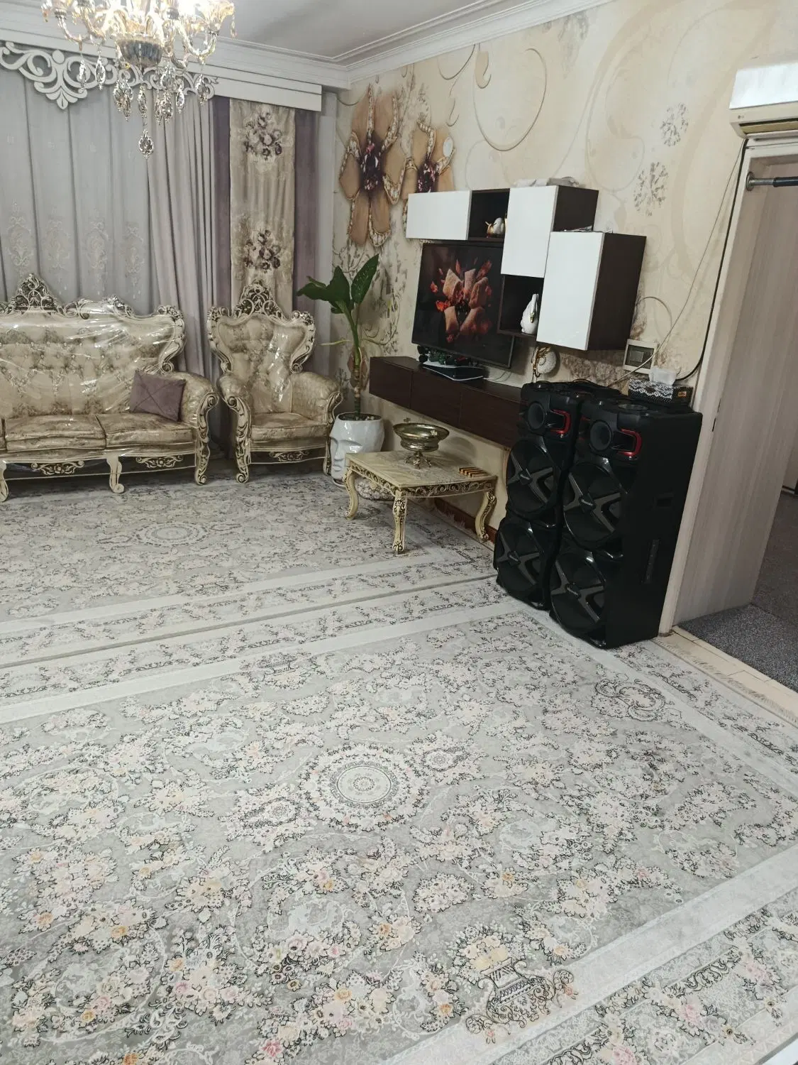 فروش آپارتمان 62متری خیلی تمیز زیباشهر قرچک