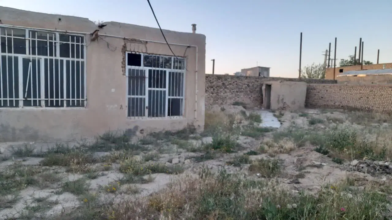 فروش خونه و حیاط