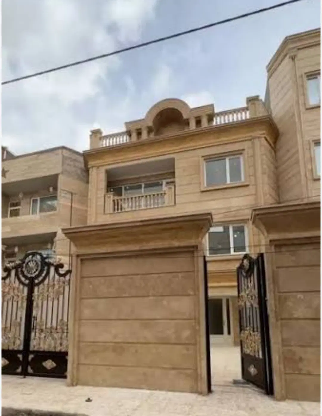 خانه دو طبقه بلوار چویل ۲۶۰ متری