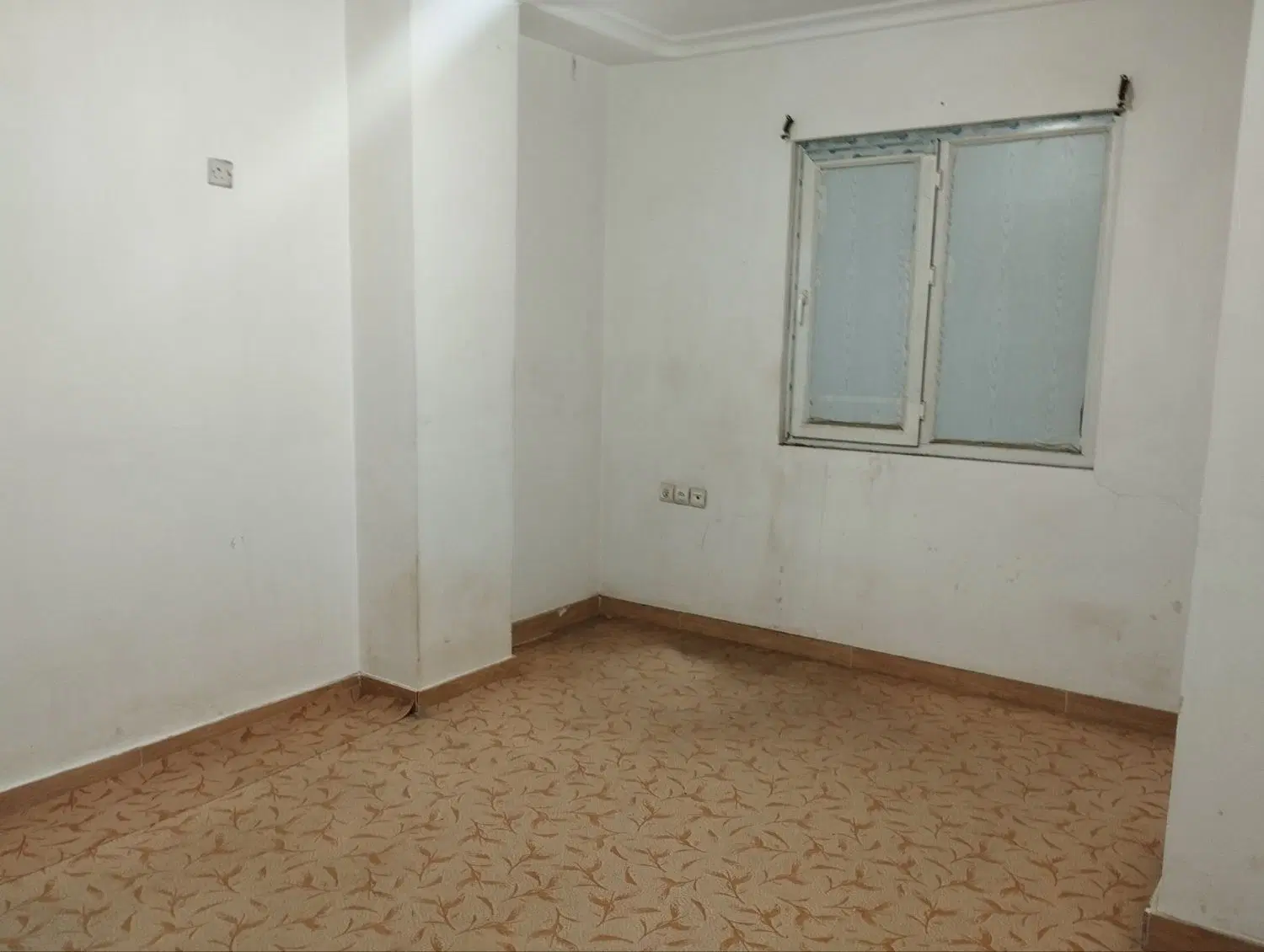 آپارتمان یه خوابه شیک نمای سنگ