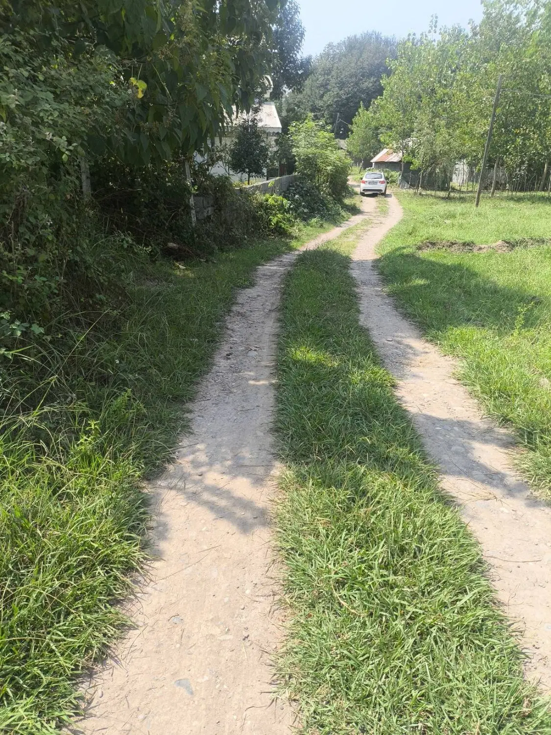 فروش فوری زمین مسکونی روستای زیرقیمت۲۰۰متررشت سنگ