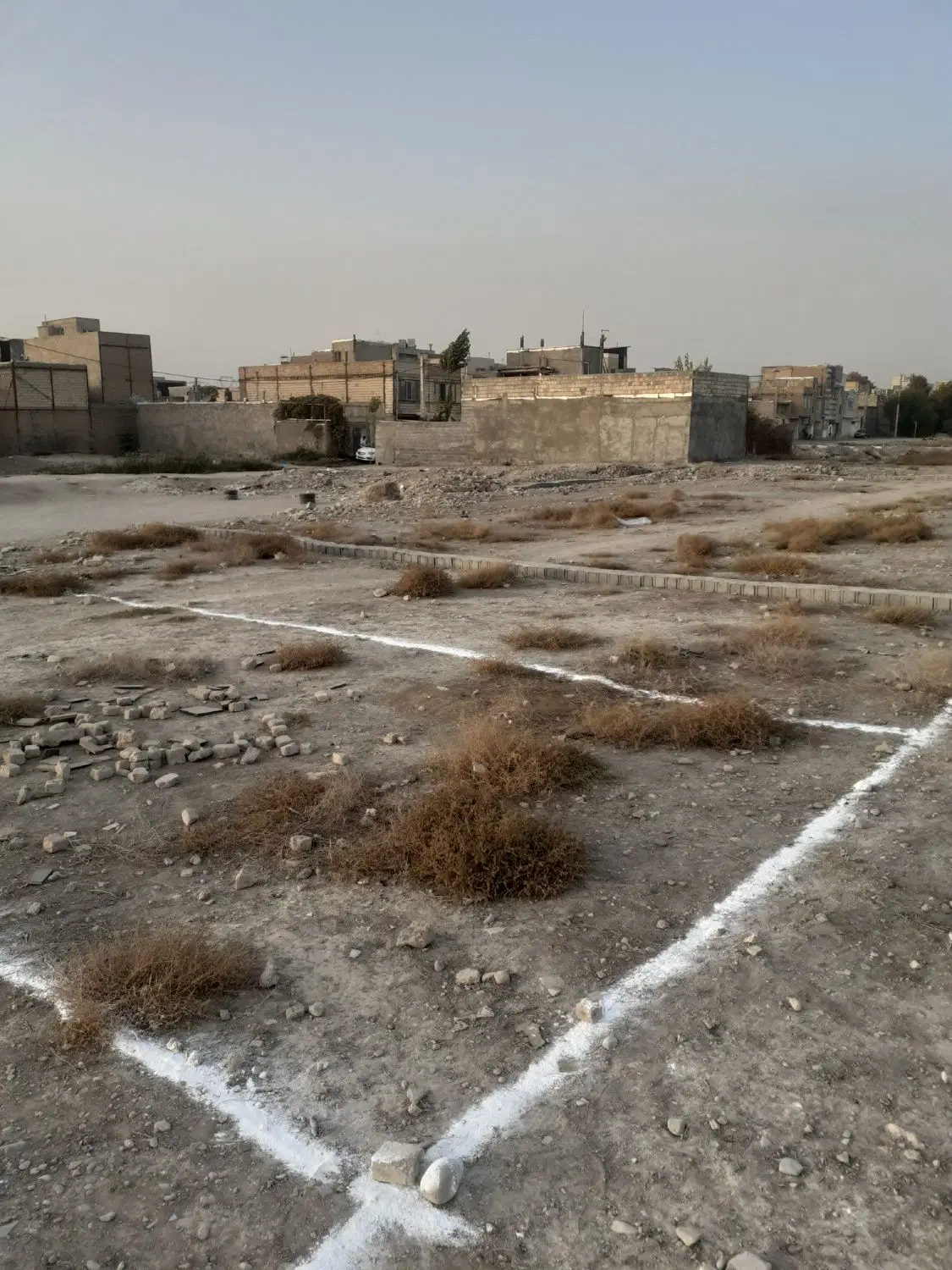 زمین در۶ غربی۶۷۰ متری