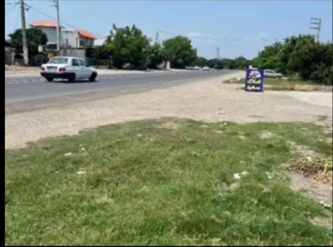 زمین پشت شهرک کارگران