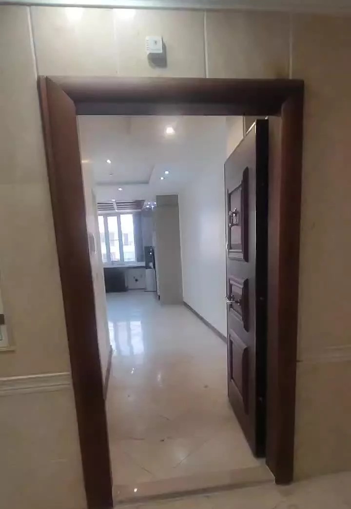 واحد ۱۴۰ متری سه خوابه