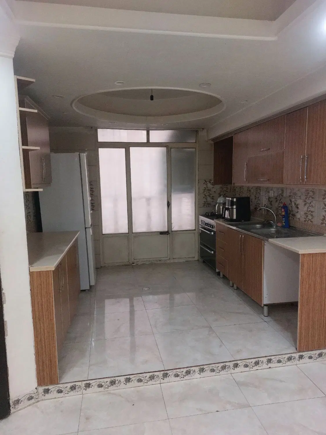 اجاره اپارتمان تکواحدی با پارکینگ