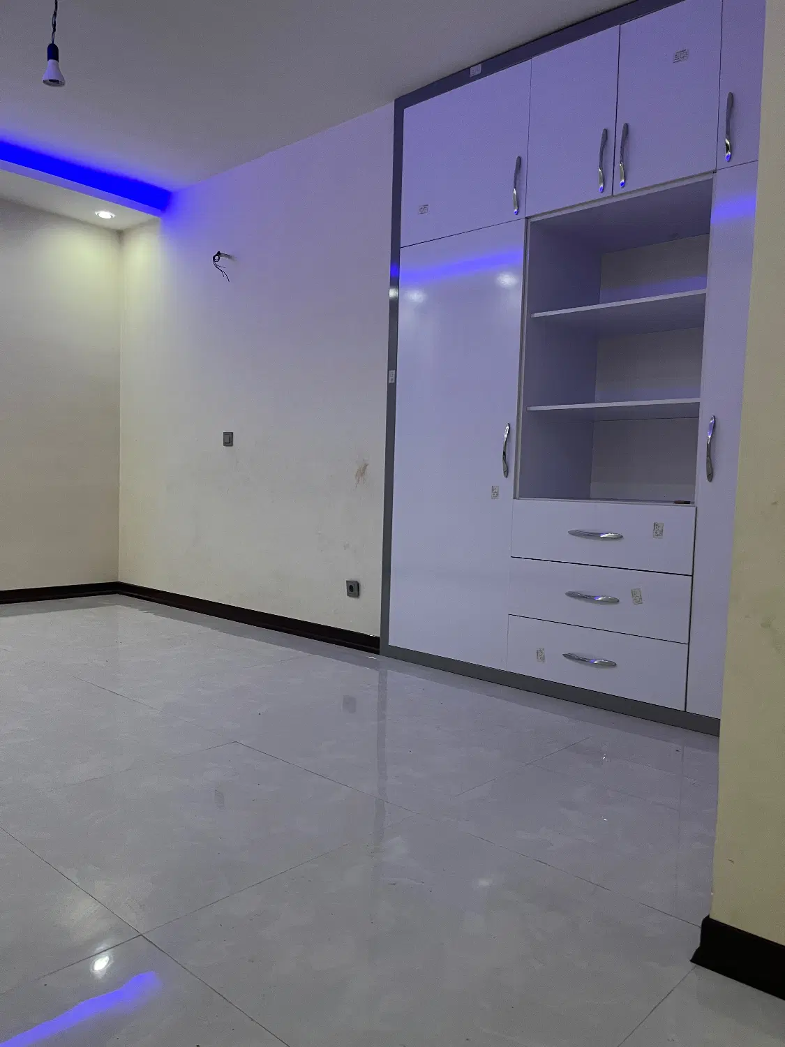 فروش آپارتمان جنوبی ۳خواب صفرتکمیل