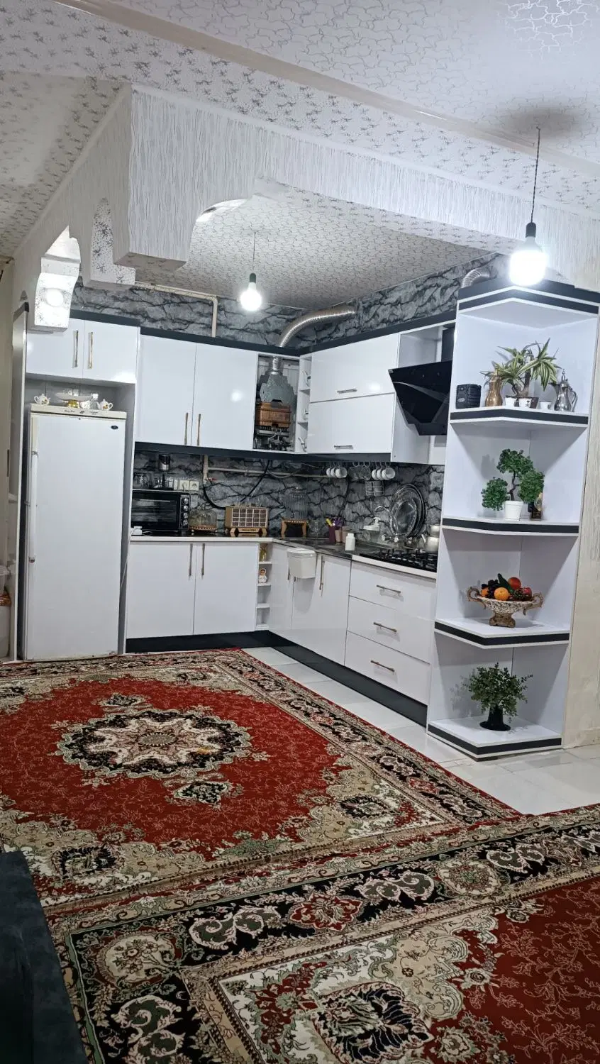 خانه همکف در پردیس شیک