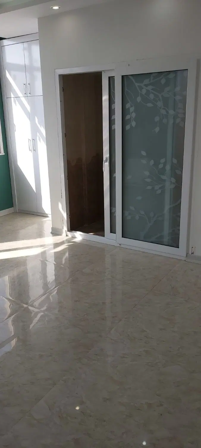 آپارتمان ۲۵۰ متری فول