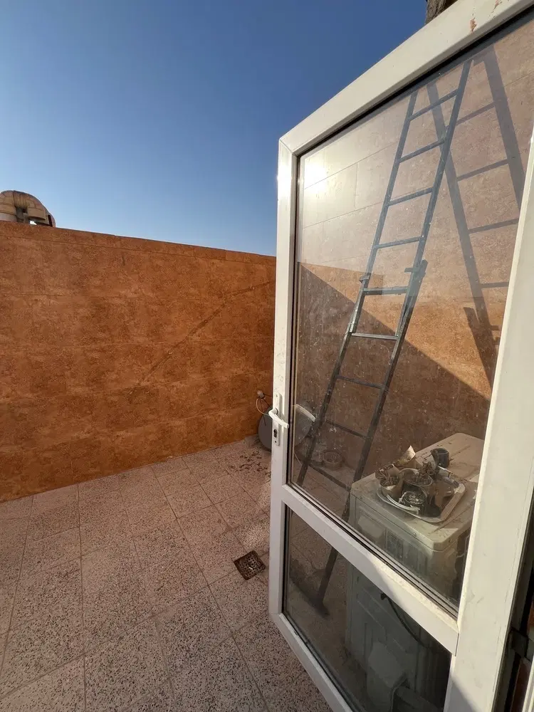 اپارتمان‌ رهن‌ کامل‌